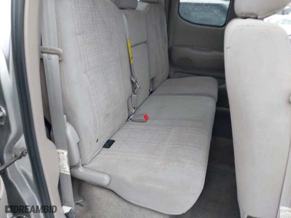 2005 Toyota Tundra SR5 with VIN 5TBBT44185S469957, listed as a IAAI auction lot 41306005 with 213,508 mi miles. Bid and sale history available at carsss.com. Image 8.