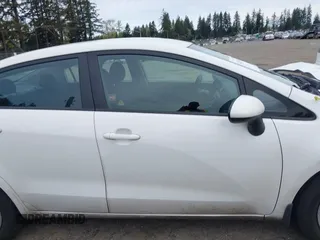 2016 Kia Rio LX with VIN KNADM4A36G6686149, listed as a IAAI auction lot 42015781 with 104,582 mi miles. Bid and sale history available at carsss.com. Image 13.