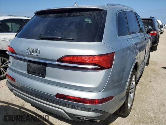 2025 Audi Q7 with VIN WA1AVBF7XSD004391, listed as a Copart auction lot 77033584 with 1,313 mi miles and Non repairable. Bid and sale history available at DreamBid. Image 6.