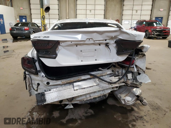 2018 Honda Accord EX z VIN 1HGCV1F49JA021392, wystawiony jako Copart lot #51633705 z przebiegiem 121 158 mil mil oraz Szkoda całkowita • Salvage title. Historia ofert i sprzedaży dostępna na DreamBid. Obrazek 6.