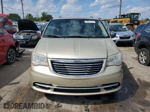 2011 Chrysler Town & Country Touring L with VIN 2A4RR8DG9BR798889, listed as a Copart auction lot 70291314 with Not Provided miles and Clean Title. Bid and sale history available at DreamBid. Image 5.