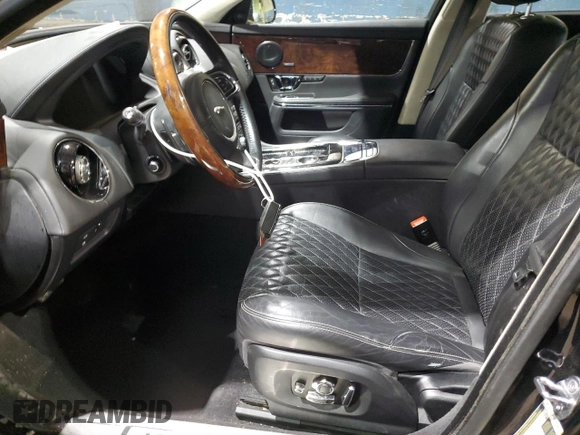 2017 Jaguar XJ with VIN SAJWJ2GDXH8W08618, listed as a Copart auction lot 44168345 with 76,782 mi miles and Clean Title. Bid and sale history available at carsss.com. Image 7.