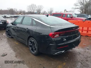 2022 Kia K5 GT-Line z VIN 5XXG64J20NG155965, wystawiony jako IAAI lot #41642454 z przebiegiem 29 647 mil mil oraz . Historia ofert i sprzedaży dostępna na DreamBid. Obrazek 3.