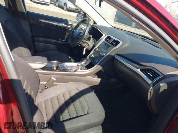 2014 Ford Fusion SE with VIN 3FA6P0HD6ER364224, listed as a IAAI auction lot 41987282 with 162,158 mi miles. Bid and sale history available at carsss.com. Image 5.
