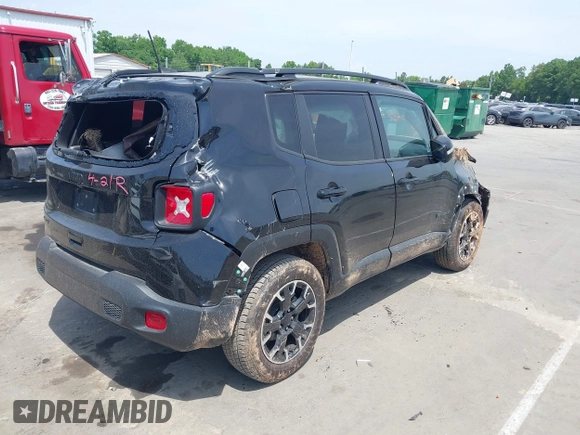 2023 Jeep Renegade Latitude with VIN ZACNJDB10PPP71320, listed as a IAAI auction lot 42174114 with 27,841 mi miles and . Bid and sale history available at carsss.com. Image 4.