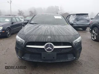 2020 Mercedes-Benz A 220 z VIN WDD3G4FB0LW040269, wystawiony jako IAAI lot #41903633 z przebiegiem 97 314 mil mil oraz . Historia ofert i sprzedaży dostępna na DreamBid. Obrazek 12.
