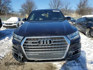 2019 Audi Q7 Premium with VIN WA1AAAF7XKD008723, listed as a Copart auction lot 41362765 with 87,175 mi miles and Salvage title. Bid and sale history available at DreamBid. Image 5.