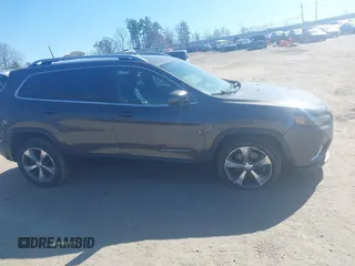 2020 Jeep Cherokee Limited with VIN 1C4PJLDB2LD538348, listed as a IAAI auction lot 41700016 with 155,163 mi miles. Bid and sale history available at carsss.com. Image 13.