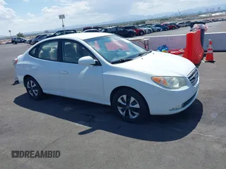 2009 Hyundai Elantra GLS z VIN KMHDU46D69U611692, wystawiony jako IAAI lot #42441964 z przebiegiem 137 074 mil mil oraz . Historia ofert i sprzedaży dostępna na DreamBid. Obrazek 1.