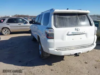 2017 Toyota 4Runner SR5 with VIN JTEBU5JR9H5439571, listed as a IAAI auction lot 41672880 with 161,710 mi miles. Bid and sale history available at carsss.com. Image 3.