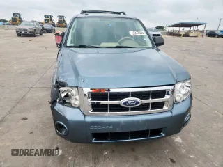 2012 Ford Escape XLT z VIN 1FMCU0D79CKB91964, wystawiony jako Copart lot #59443925 z przebiegiem 103 723 mil mil oraz Szkoda całkowita • Salvage title. Historia ofert i sprzedaży dostępna na DreamBid. Obrazek 5.