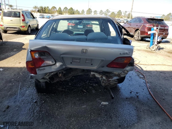 2000 Honda Civic VP with VIN 2HGEJ6614YH592338, listed as a Copart auction lot 44625655 with 124,155 mi miles and Salvage Title. Bid and sale history available at carsss.com. Image 6.