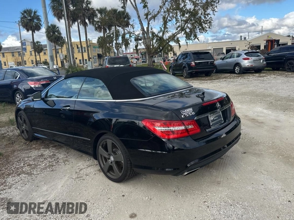2011 Mercedes-Benz E-Class E 550 with VIN WDDKK7CF1BF095881, listed as a Copart auction lot 87047174 with 120,678 mi miles and Clean Title. Bid and sale history available at carsss.com. Image 3.