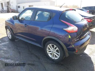 2015 Nissan Juke SV with VIN JN8AF5MR9FT501313, listed as a IAAI auction lot 41902958 with 52,766 mi miles. Bid and sale history available at carsss.com. Image 3.