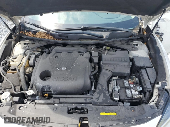 2017 Nissan Maxima SV with VIN 1N4AA6AP9HC409890, listed as a Copart auction lot 55473195 with 104,518 mi miles and Clean Title. Bid and sale history available at DreamBid. Image 11.