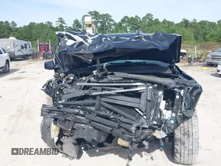 2019 GMC Yukon XL SLT with VIN 1GKS2GKCXKR359166, listed as a IAAI auction lot 40546837 with Not provided miles and . Bid and sale history available at DreamBid. Image 12.
