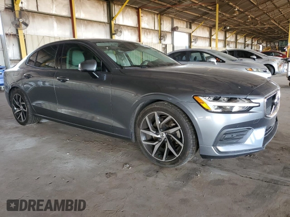 2019 Volvo S60 Momentum with VIN 7JR102FK7KG010867, listed as a Copart auction lot 43831445 with 70,089 mi miles and Salvage Title. Bid and sale history available at carsss.com. Image 4.
