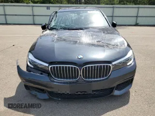 2019 BMW 7 Series 740i xDrive z VIN WBA7E4C56KGV71028, wystawiony jako Copart lot #76860474 z przebiegiem 66 657 mil mil oraz Nie do naprawy • Non repairable. Historia ofert i sprzedaży dostępna na DreamBid. Obrazek 5.