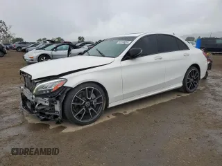 2019 Mercedes-Benz C 300 z VIN 55SWF8EB0KU321797, wystawiony jako Copart lot #53158085 z przebiegiem 52 313 mil mil oraz Szkoda całkowita • Salvage title. Historia ofert i sprzedaży dostępna na DreamBid. Obrazek 1.