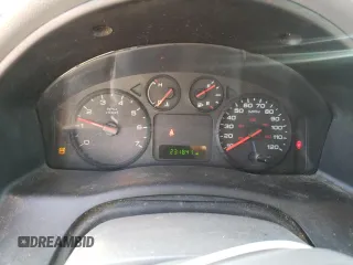 2005 Ford Freestyle SE with VIN 1FMZK01105GA19828, listed as a Copart auction lot 84290684 with 231,841 mi miles and Salvage Title. Bid and sale history available at carsss.com. Image 9.
