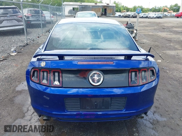 2013 Ford Mustang V6 with VIN 1ZVBP8AM4D5227735, listed as a IAAI auction lot 42395404 with 133,488 mi miles and . Bid and sale history available at DreamBid. Image 17.