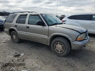 2000 GMC Jimmy SLE Convenience with VIN 1GKDT13W7Y2224370, listed as a Copart auction lot 44601215 with 0 mi miles and Clean Title. Bid and sale history available at carsss.com. Image 4.