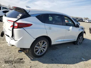 2021 Acura RDX Technology with VIN 5J8TC1H52ML013932, listed as a Copart auction lot 45125215 with 35,703 mi miles and Salvage title. Bid and sale history available at DreamBid. Image 3.
