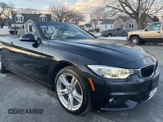 2017 BMW 4 Series 430i xDrive z VIN WBA4U9C35H5H64067, wystawiony jako Copart lot #42806385 z przebiegiem 127 439 mil mil oraz Czysty tytuł • Clean title. Historia ofert i sprzedaży dostępna na DreamBid. Obrazek 1.