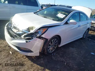 2014 Hyundai Sonata SE with VIN 5NPEC4AC7EH928010, listed as a IAAI auction lot 41618074 with 92,403 mi miles and . Bid and sale history available at DreamBid. Image 2.