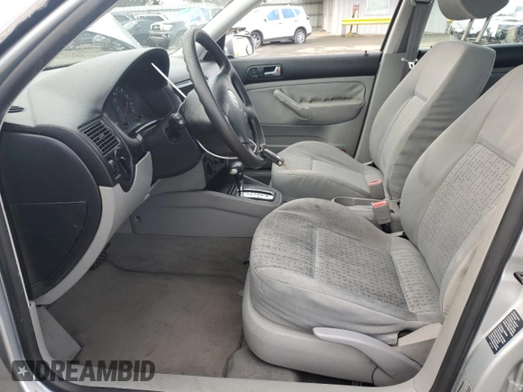 2003 Volkswagen Golf GL с VIN 9BWFK61J634056025, выставлен на аукционе Copart как лот 51135995 с пробегом 140 666 миль миль и Чистый • Clean title. История ставок и продаж доступна на DreamBid. Изображение 7.
