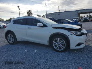 2019 Infiniti QX30 Luxe with VIN SJKCH5CP0KA011537, listed as a Copart auction lot 42984935 with 45,198 mi miles and Non repairable. Bid and sale history available at DreamBid. Image 4.
