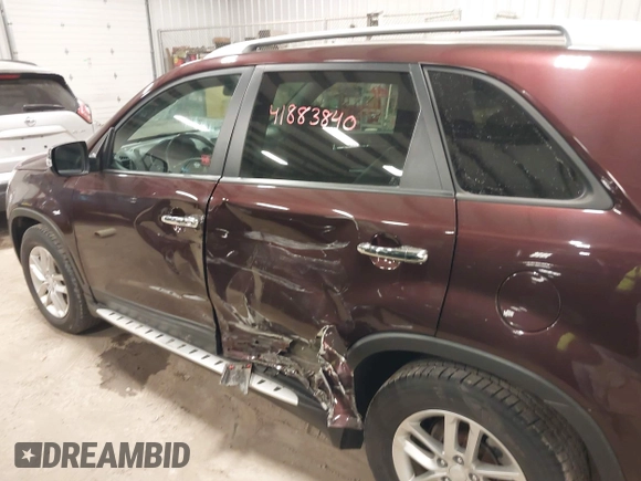 2015 Kia Sorento LX with VIN 5XYKT3A65FG635450, listed as a IAAI auction lot 41883840 with 97,238 mi miles. Bid and sale history available at carsss.com. Image 6.