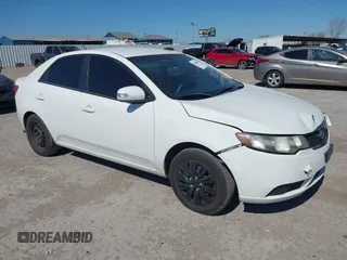 2010 Kia Forte EX with VIN KNAFU4A22A5058487, listed as a IAAI auction lot 41846640 with 198,295 mi miles. Bid and sale history available at carsss.com. Image 1.