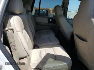 2003 Ford Expedition Special Service z VIN 1FMPU16L53LA07129, wystawiony jako Copart lot #55365635 z przebiegiem 210 660 mil mil oraz Czysty tytuł • Clean title. Historia ofert i sprzedaży dostępna na DreamBid. Obrazek 11.