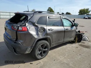 2020 Jeep Cherokee Altitude with VIN 1C4PJMLB3LD560205, listed as a Copart auction lot 77324144 with 53,665 mi miles and Salvage Title. Bid and sale history available at carsss.com. Image 3.