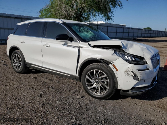 2022 Lincoln Corsair Standard with VIN 5LMCJ1C93NUL04670, listed as a Copart auction lot 48621875 with 58,299 mi miles and Salvage Title. Bid and sale history available at carsss.com. Image 4.