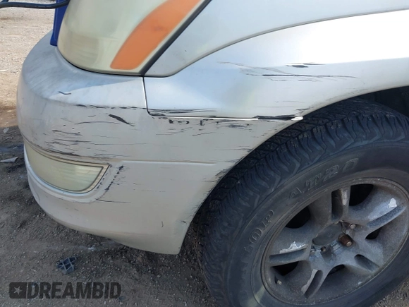 2003 Lexus GX 470 z VIN JTJBT20X930023643, wystawiony jako IAAI lot #41920858 z przebiegiem 218 926 mil mil oraz . Historia ofert i sprzedaży dostępna na DreamBid. Obrazek 6.