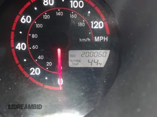 2006 Pontiac Vibe z VIN 5Y2SL65896Z426890, wystawiony jako IAAI lot #41738985 z przebiegiem 200 060 mil mil oraz . Historia ofert i sprzedaży dostępna na DreamBid. Obrazek 7.