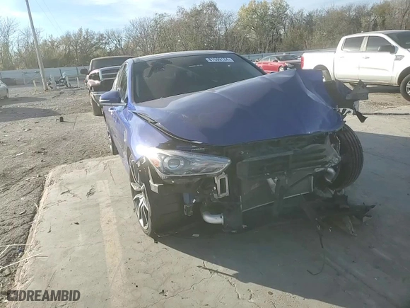 2020 Genesis G70 2.0T with VIN KMTG44LA1LU062584, listed as a Copart auction lot 81599124 with 70,907 mi miles and Salvage Title. Bid and sale history available at carsss.com. Image 10.