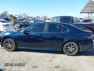 2021 Toyota Camry SE Nightshade with VIN 4T1G11AK6MU526029, listed as a IAAI auction lot 41626272 with 82,987 mi miles and . Bid and sale history available at DreamBid. Image 15.