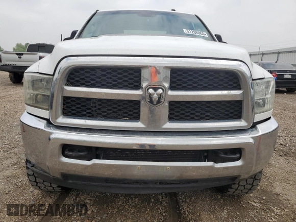 2014 Ram 2500 Tradesman z VIN 3C6UR5CLXEG253721, wystawiony jako Copart lot #51268065 z przebiegiem 157 904 mil mil oraz Szkoda całkowita • Salvage title. Historia ofert i sprzedaży dostępna na DreamBid. Obrazek 5.