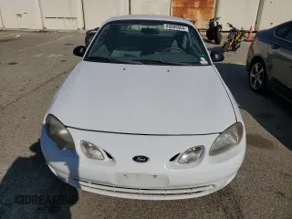 1999 Ford Escort "Cool" with VIN 3FAKP1139XR219249, listed as a Copart auction lot 85089504 with 155,745 mi miles and Salvage Title. Bid and sale history available at carsss.com. Image 5.