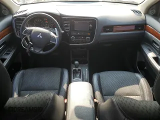 2015 Mitsubishi Outlander GT with VIN JA4JZ4AX3FZ013689, listed as a Copart auction lot 60674085 with 115,402 mi miles and Clean title. Bid and sale history available at DreamBid. Image 8.