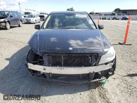 2013 Mercedes-Benz C 300 Sport with VIN WDDGF8AB1DR258319, listed as a Copart auction lot 56580615 with 212,921 mi miles and Clean Title. Bid and sale history available at DreamBid. Image 5.