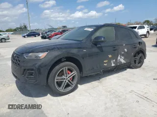 2025 Audi Q5 S line Premium Plus с VIN WA1E2AFY5S2040174, выставлен на аукционе Copart как лот 49035795 с пробегом Не указан миль и На запчасти • Non repairable. История ставок и продаж доступна на DreamBid. Изображение 1.