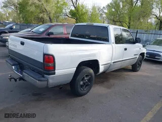 1998 Dodge Ram 1500 with VIN 3B7HC13Z7WG213476, listed as a IAAI auction lot 42116318 with 172,921 mi miles. Bid and sale history available at carsss.com. Image 4.
