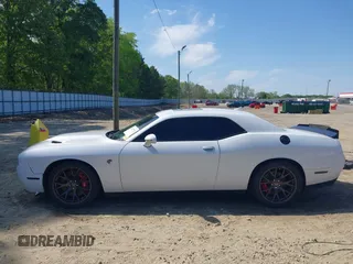2016 Dodge Challenger SRT Hellcat с VIN 2C3CDZC99GH239296, выставлен на аукционе IAAI как лот 42057592 с пробегом 63 826 миль миль и . История ставок и продаж доступна на DreamBid. Изображение 14.