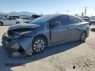 2020 Toyota Prius Prime LE with VIN JTDKARFP7L3139477, listed as a Copart auction lot 46514695 with 74,749 mi miles and Salvage Title. Bid and sale history available at carsss.com. Image 1.