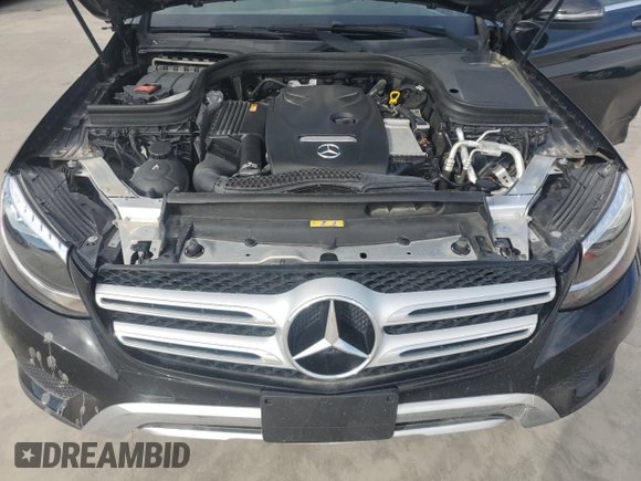 2019 Mercedes-Benz GLC 300 with VIN WDC0G4JB0KV171740, listed as a Copart auction lot 43021115 with 33,764 mi miles and Clean title. Bid and sale history available at DreamBid. Image 12.