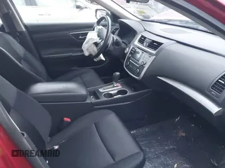 2017 Nissan Altima SV with VIN 1N4AL3AP5HC241173, listed as a IAAI auction lot 41161820 with Not Provided miles and . Bid and sale history available at DreamBid. Image 5.